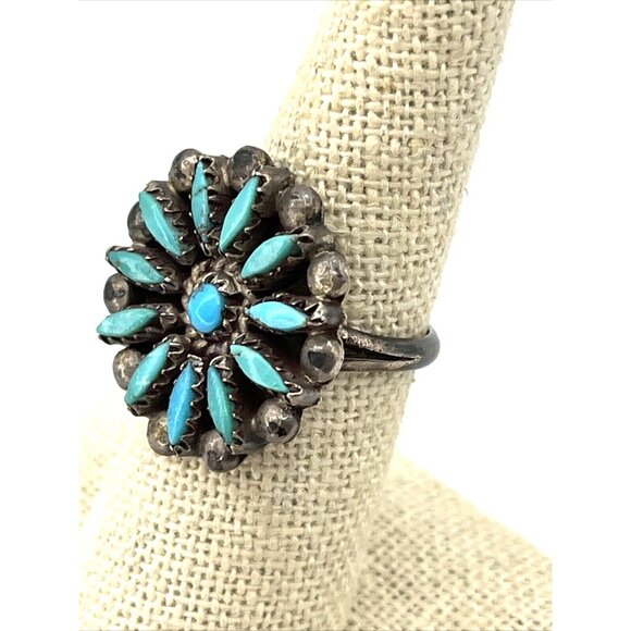 Vintage Zuni Petit Point Turquoise Ring 925 Sterling Silver Size 7.25 - Picture 2 of 8